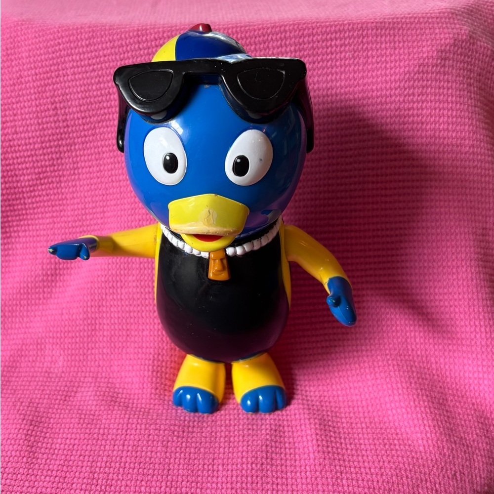 The Backyardigans SINGING SURFER PABLO Figure WORKS! 2006 Mattel Nick Jr
